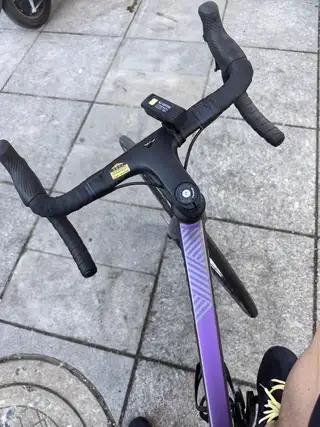 几乎没咋骑，99新，可议