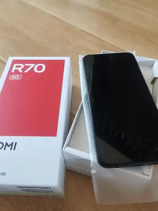 全新Redmi R70 5G，6+128G，国行正品，原装盒子+全套配件都在，支持5G全网通，Hyp