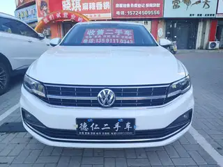 新到18年19款全新宝来，个人一手车，7万多公里，全车原漆，发动机变速底盘新车状态，外表内室超级新