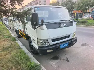 急售15年江铃凯运4.2斗货车！五十铃柴油发动机！车况好！机器变速好！空调哇哇凉！检车27年！价格便