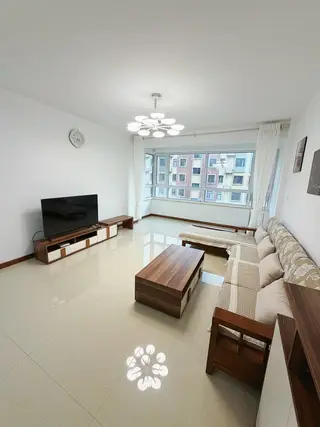 慧海湾86平，得房率很高，没怎么住过保持较好，急用钱急用钱急用钱