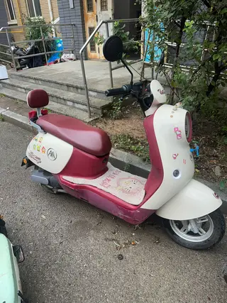 因去西中岛工作 闲置 没刷 没洗 仅仅1700多公里的72v22A爱玛电瓶车 忍痛割爱 去年入冬时候