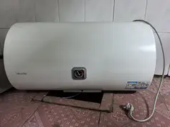 60升热水器98新几乎没使用一层灰