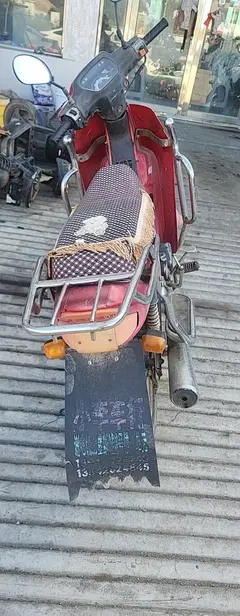 卖重庆力帆110弯梁摩托车，一切全好用