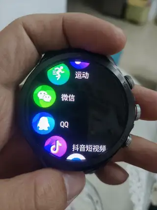 出售儿童智能电话手表，买回来孩子只戴了2次，几乎全新，5G全网通，可以插手机卡，接打电话，可以使用微