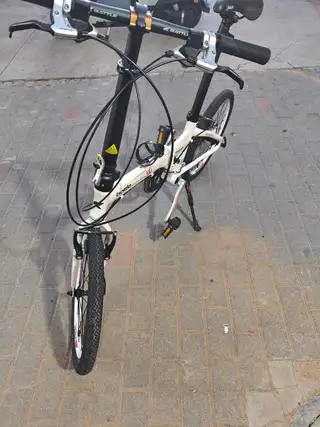 常年出售二手自行车。置换维修，加刹车油。