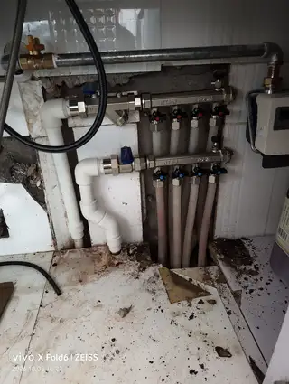 分水器更换 清洗地热打压 漏水检测 疏通下水
