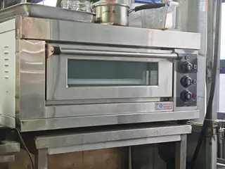 三项电烤箱