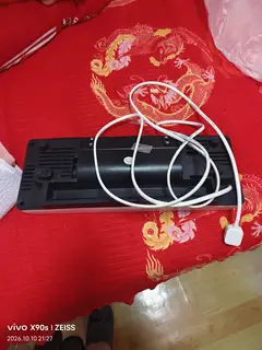 新暖风买的时候一百多，就用一次，换的粗线花三十多，按空调啦用不上66就卖