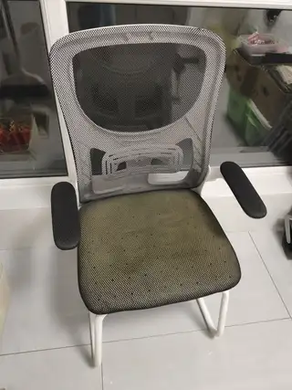 椅子30 电暖器100