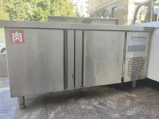 自家餐厅 不干了，还有很多机器像传菜机 操作台 多功能烤架 盘子等等 可以上门来看 质量特别好 欢迎