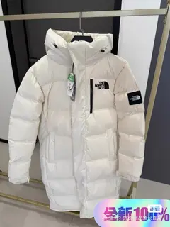 全新长款羽绒服 奶油白 连帽 80%白鸭绒填充 蓬松度高 冬天超暖 过膝长款 男女都能穿 情侣也合适