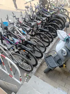 常年出售二手自行车。，置换维修