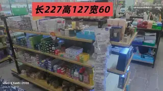 化妆品店店面升级，美容床30-美甲桌80-柜台150-300不等。需要微信电话联系130****31
