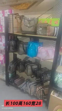 买二手柜台，美容床，美甲桌。