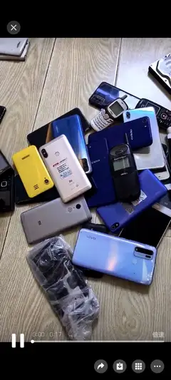 高价回收二手手机，能用不能用的都可以，有需要的联系我，上门回收