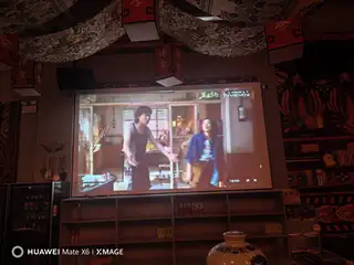 出售迪恒短焦激光投影仪 150寸高清投影幕布