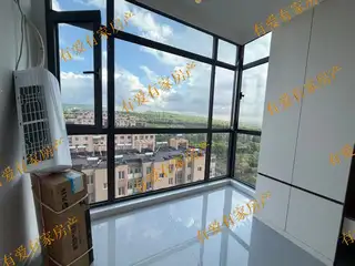 1室1厅2卫 铭岛仕家