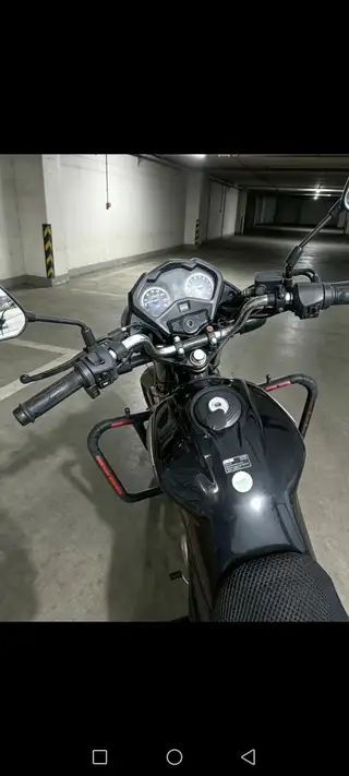 出一台闲置的手续齐全本田150摩托车