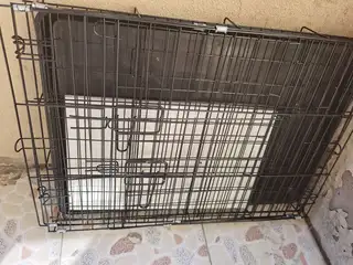出宠物笼子一个，尺寸40*60 用了不到两个月，带饭碗 慧海湾自取