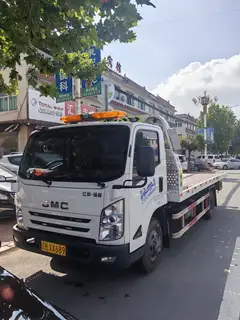 高价回收二手车，报废车，正规销户出手续，僵尸车，杀铁车，是车就要，打钱快姿势帅，上门拖车，服务到位，