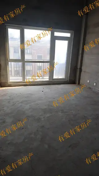步梯六楼赠送超值阁楼