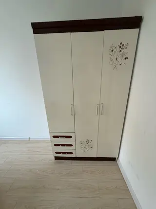 大衣柜