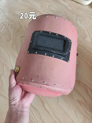出售，铁将军悍马车载低音炮12V，线束齐全，450，10寸有源双音圈大功率车载低音炮350元，五福金