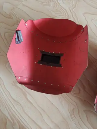 出售，铁将军悍马车载低音炮12V，线束齐全，450，10寸有源双音圈大功率车载低音炮350元，五福金