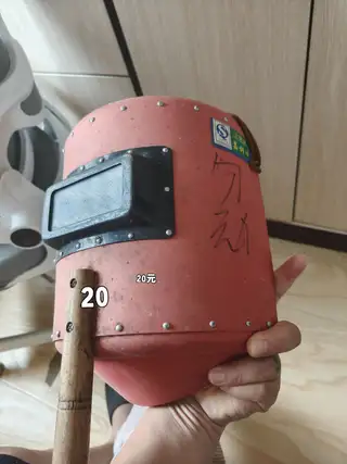 出售，铁将军悍马车载低音炮12V，线束齐全，450，10寸有源双音圈大功率车载低音炮350元，五福金