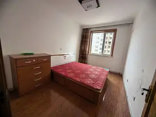 全屋清仓甩卖看好哪个打电话